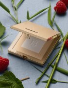 Burberry Beyond Wear Powder matirajoči puder z gladilnim učinkom Fair 01 11 g