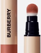 Burberry Brit Matte Veil mat vlažilna tekoča šminka odtenek Marmalade 611 3 ml