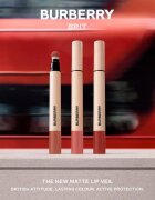 Burberry Brit Matte Veil mat vlažilna tekoča šminka odtenek Marmalade 611 3 ml