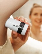 BusyB Becky Blossom Dry Pit trdi antiperspirant za ženske 50 ml
