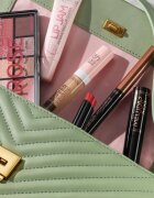 Catrice Aloe Vera senčila za oči v paličici odtenek 020 15 g