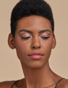 Catrice Blossom Glow večnamenska paleta za obraz in oči 10 g