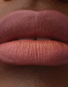 Catrice Blur-Real črtalo za ustnice z učinkom zabrisanja odtenek 020 Snatched 0.8 g