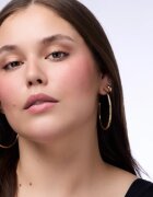 Catrice Blushin' Charm Multi Stick rdečilo z osvetljevalcem v paličici odtenek 030 Ruby Darling 5.5 g