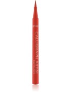 Catrice Calligraph Artist Matte črtalo za oči v obliki flomastra z mat učinkom odtenek 080 Bloody Mary 11 ml