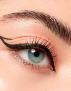 Catrice Calligraph Pro Precise 20h črtalo za oči v obliki flomastra z mat učinkom 11 ml