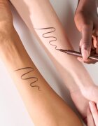 Catrice Calligraph Pro Precise Matt Liner črtalo za oči v obliki flomastra vodoodporna odtenek 020 Espresso Brown 1 ml