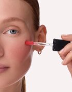 Catrice Colour Flush tekoče rdečilo s posvetlitvenim učinkom odtenek 020 Glowmotion 9 ml