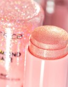 Catrice Diamond Haze Jelly trdi kremasti osvetljevalec v paličici odtenek 010 Born To Sparkle 7.5 g