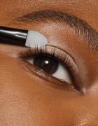 Catrice Effect Eyeshadow Duo Brush obojestranski čopič za senčila za oči 1 kos