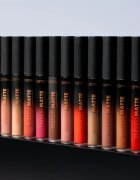 Catrice Endless Matte mat tekoča šminka odtenek 040 Wifey 4.5 ml
