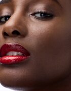 Catrice Glass Like Dewy Lip Tint visoko pigmentiran sijaj za ustnice z vlažilnim učinkom odtenek 050 Regrets? Always! 3 ml