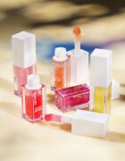 Catrice Glossing Glow tonirno olje za ustnice odtenek 020 - Drama Mama 4 ml