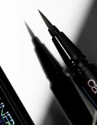 Catrice Hyper Liner Brush Eyeliner tekoče črtalo za oči z mat finišem odtenek 010 Classic Black 0.52 ml
