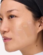 Catrice Invisible Cover Cushion Foundation matirajoči tekoči puder v gobici SPF 30 odtenek 033W 10 g