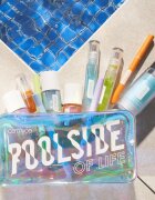 Catrice POOLSIDE OF LIFE črtalo za oči v obliki flomastra odtenek C03 Lavender Lemonade 1 g