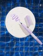 Catrice POOLSIDE OF LIFE črtalo za oči v obliki flomastra odtenek C03 Lavender Lemonade 1 g