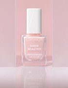 Catrice Sheer Beauties Strengthening Nail Polish lak za krepitev nohtov odtenek 040 Fluffy Cotton Candy 10.5 ml