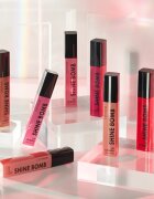 Catrice Shine Bomb dolgoobstojna tekoča šminka odtenek 030 Sweet Talker 3 ml