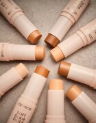 Catrice Soft Glam Filter Stick make-up v paličici odtenek 020 Light - Medium 9 g