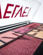 Catrice The Deep Velvet paleta senčil za oči 9 g