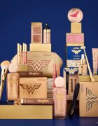Catrice Wonder Woman čopič za rdečilo 1 kos