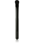 Chantecaille Blend and Conceal Brush čopič za korektor 1 kos