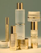 Chantecaille Gold 24K Gold Energizing Eye Serum revitalizacijski serum za predel okoli oči 15 ml