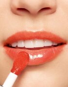 Clarins Lip Comfort Oil olje za ustnice z vlažilnim učinkom odtenek 05 apricot 7 ml