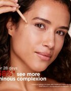 Clarins Skin Illusion Natural Hydrating Foundation posvetlitveni vlažilni tekoči puder SPF 15 odtenek 115 30 ml