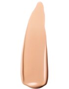 Clinique Superbalanced™ Makeup svilnato nežni tekoči puder odtenek CN 42 Neutral 30 ml