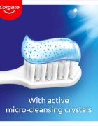 Colgate Advanced White belilna zobna pasta proti madežem na zobni sklenini 75 ml