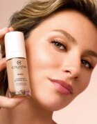 Collistar NUDO Second Skin Foundation SPF 15 posvetlitveni vlažilni tekoči puder z gladilnim učinkom odtenek 2G Beige Dorato 30 ml