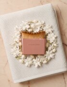 Crystallove Contour Face Brush pripomoček za masažo za obraz vrat in dekolte 1 kos