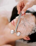 Crystallove Lift & Sculpt pripomoček za masažo za obraz barva Silver 1 kos
