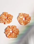 Crystallove Mulberry Silk Scrunchie svilena elastika za lase Peach fuzz 1 kos