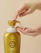DAENG GI MEO RI Yula Gold Treatment obnovitveni balzam za krepitev in sijaj las 500 ml