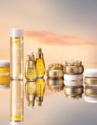 Darphin Éclat Sublime Dual Replenishment Treatment esenca za obraz za posvetlitev in zgladitev kože 150 ml