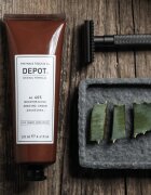 Depot 400 SHAVE SPECIFICS NO. 405 MOISTURIZING SHAVING CREAM vlažilna krema za britje brushless 125 ml