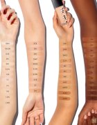 DIOR Forever Skin Wear dolgoobstojni matirajoči tekoči puder SPF 20 odtenek 1.5 Warm 30 ml
