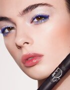 DIOR show Overvolume Waterproof maskara za ekstra volumen vodoodporna odtenek 090 Overblack 7.4 ml