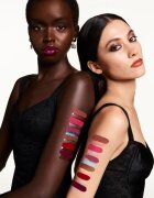 Dolce&Gabbana Make It Double! Lip Tint & Gloss Duo Dolgoobstojna šminka in sijaj za ustnice 2 v 1 odtenek 06 Grape Soda - Berry & Silver Shimmer 2x2 m