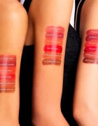 Dolce&Gabbana Rose Dew Lip Bite dolgoobstojna tekoča šminka z vlažilnim učinkom odtenek 06 Quirky Mocha - Cool Brown 6 ml