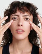 Dr. Hauschka Eye And Lip Care dnevna vlažilna krema za predel okoli oči 12.5 ml
