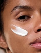 Dr. Hauschka Facial Care pomirjajoča maska za občutljivo in razdraženo kožo 30 ml