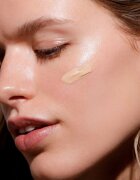 Dr. Hauschka Facial Care tonirana krema za sončenje za obraz SPF 30 40 ml