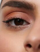 Dr. Hauschka Make-Up Eyeshadow intenzivna senčila za oči odtenek 08 golden topaz 1.4 g