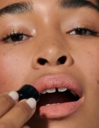 Dr. Hauschka Make-Up Lip to Cheek večnamensko ličilo za ustnice in lica odtenek 01 apricot 6.1 g