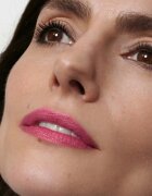 Dr. Hauschka Make-Up Lipstick hranilna šminka odtenek 03 camellia 4.1 g