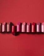 Dr. Hauschka Make-Up Lipstick hranilna šminka odtenek 22 millionbells 4.1 g